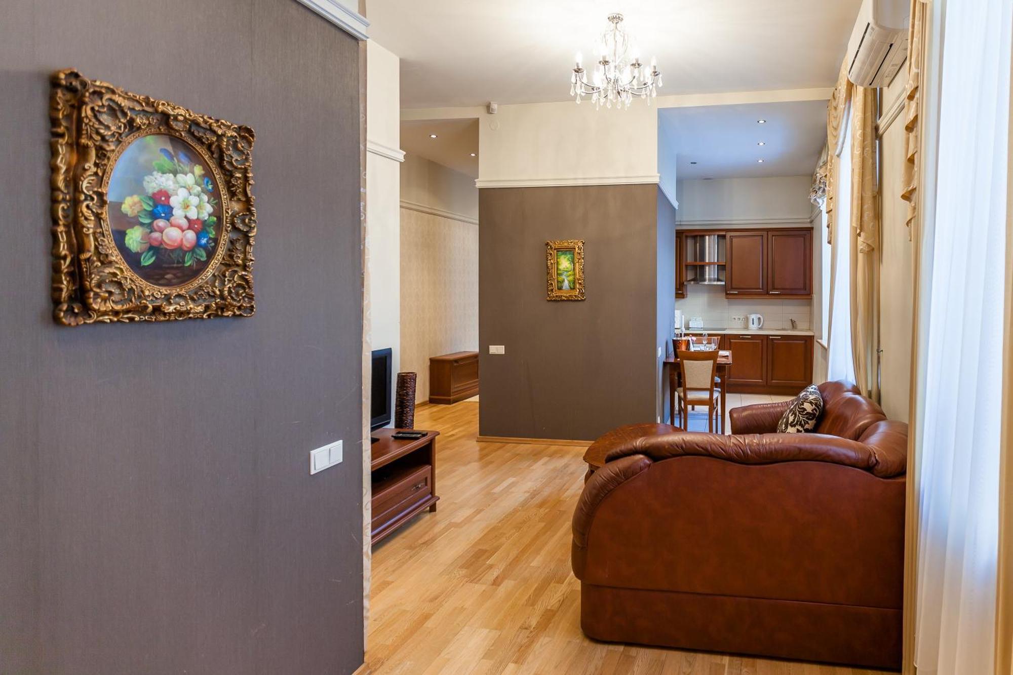 Central Apartments 2 X Free Parking X Self Check-In 24H By H&H VNO Dış mekan fotoğraf