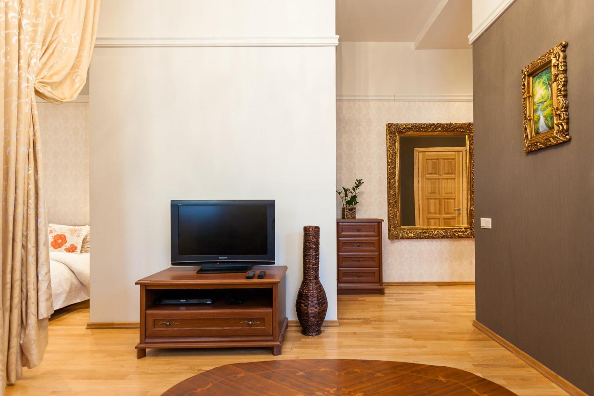 Central Apartments 2 X Free Parking X Self Check-In 24H By H&H VNO Dış mekan fotoğraf